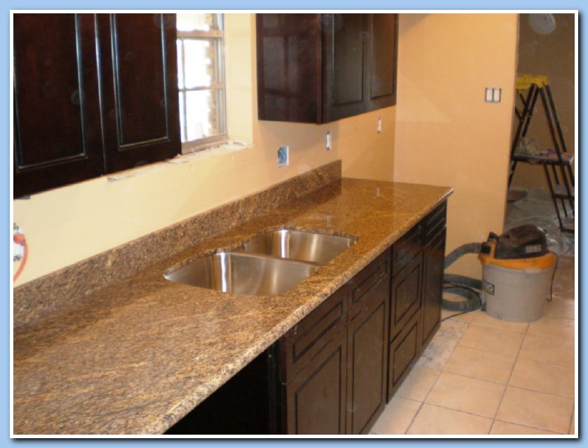 Dennies Kitchen